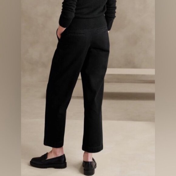 BANANA REPUBLIC Women's EUC‎ Luxe Mid-Rise Straight Pleated Jeans | Size 31/12 P - Picture 2 of 13